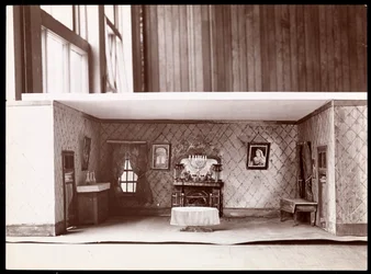 Modelo del escenario de una obra no identificada diseñada por Ernest Gros, 1899